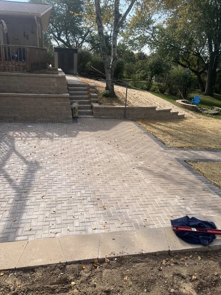 Trusted residential landscaping experts serving Hartford, WI - Innovative Outdoor Concepts