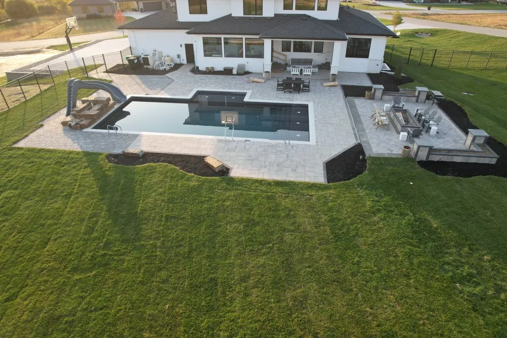 Custom landscaping services in Omaha, NE by Innovative Outdoors