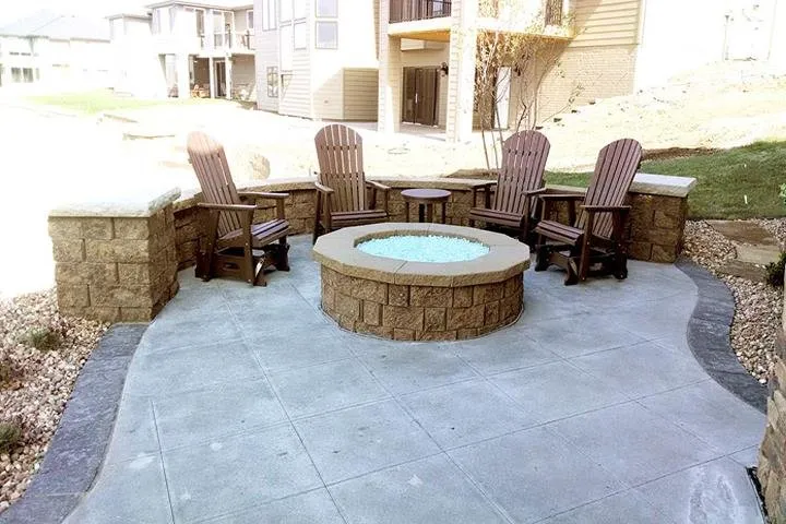 Custom residential landscaping in Omaha, NE - Innovative Outdoors