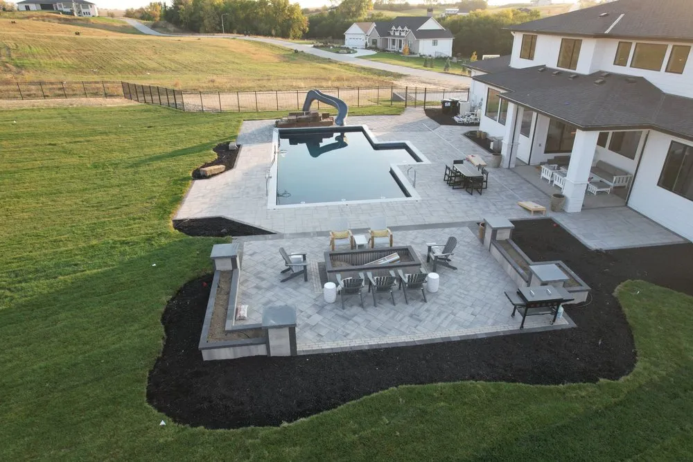 Affordable lawn care service in Omaha, NE by Innovative Outdoors