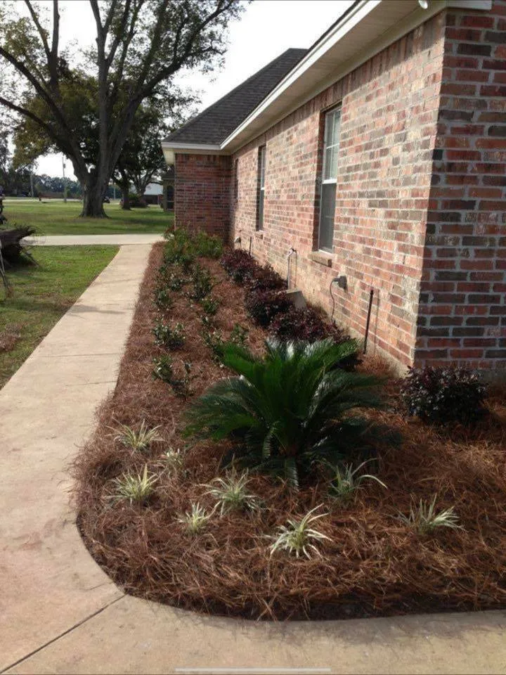 Reliable lawn mowing service experts serving West Monroe, LA - Innovative Services & Logistics