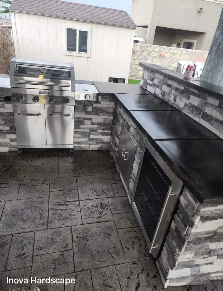 Affordable outdoor landscaping in El Paso, TX by Inova Hardscape