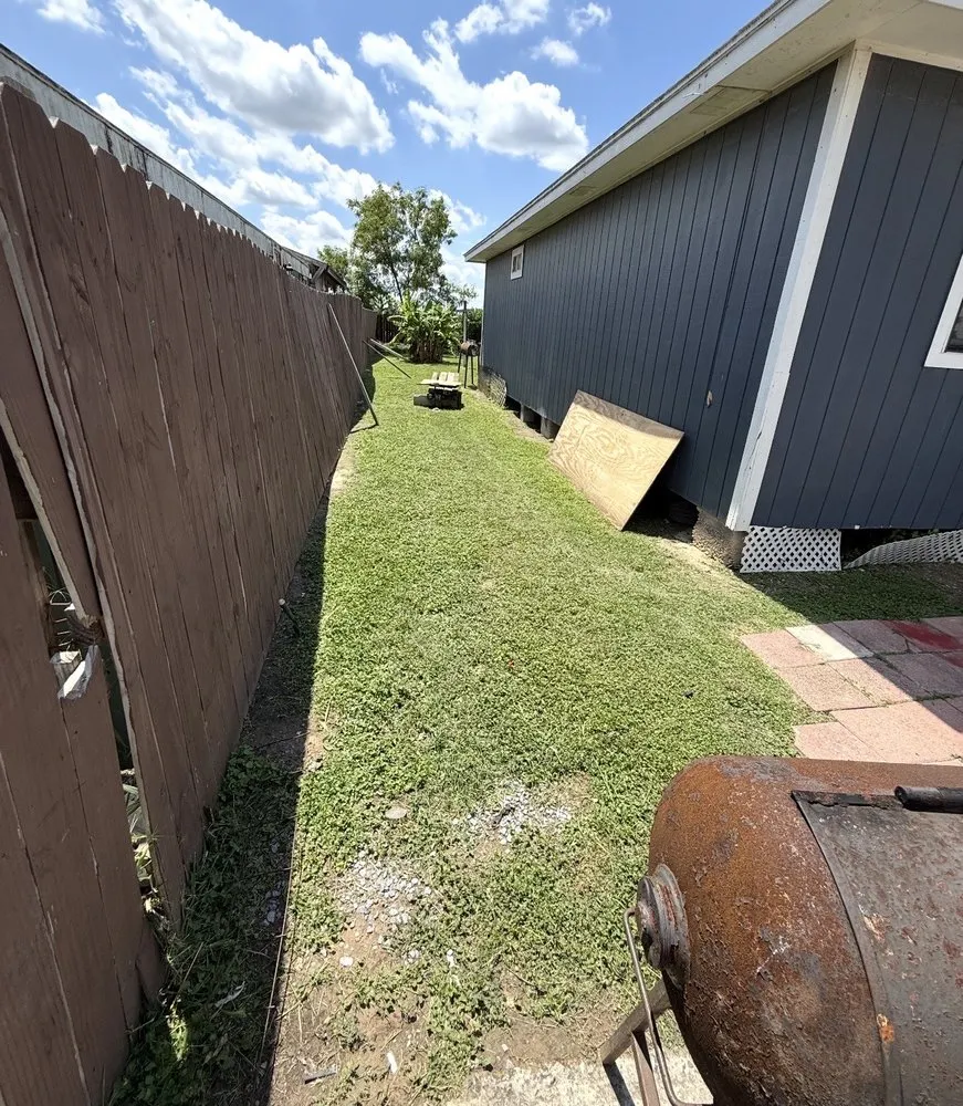 Affordable yard maintenance in San Benito, TX - Insane Performance Landscaping