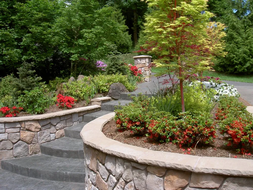 Top-rated yard maintenance in Portland, OR by Inscapes Landscaping