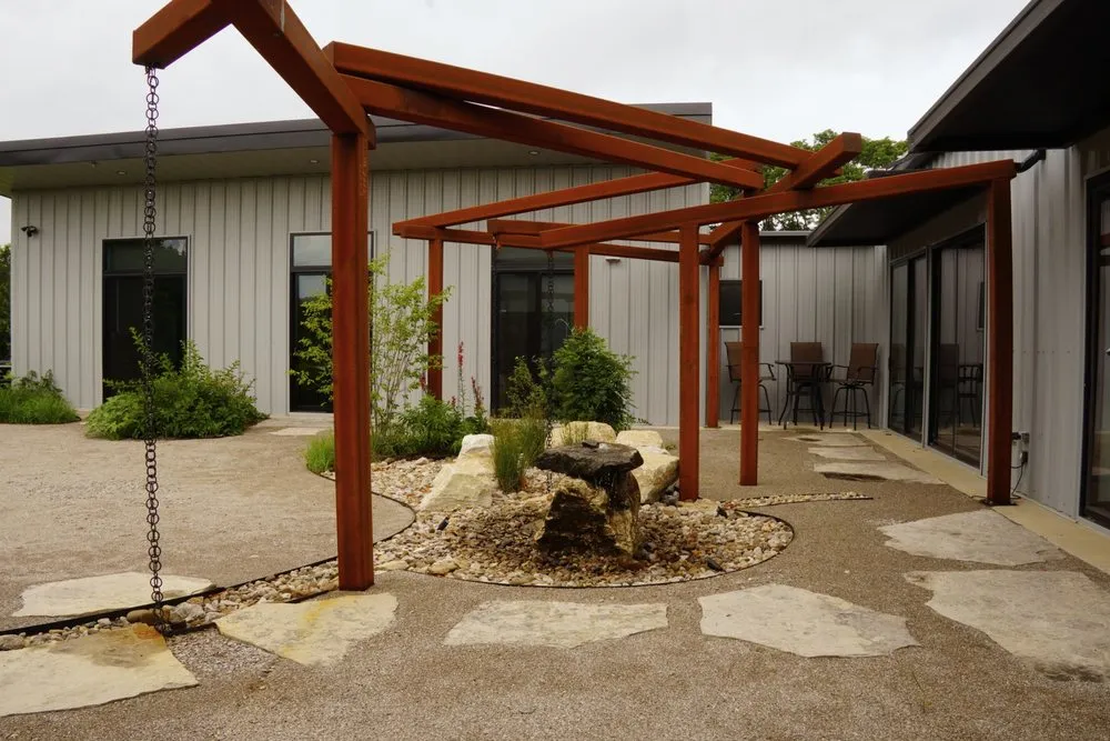 Trusted yard cleanup service experts serving Frankfort, KY - Inside Out Landscape Design