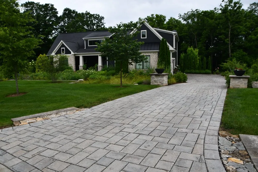 Trusted lawn care service experts serving Frankfort, KY - Inside Out Landscape Design