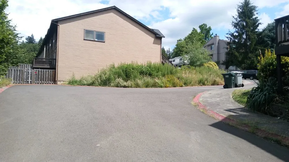 Top-rated garden landscaping in Portland, OR - Inside Out Landscape Maintenance Services