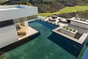 Affordable yard cleanup service in Elk Grove, CA by Insight Builders