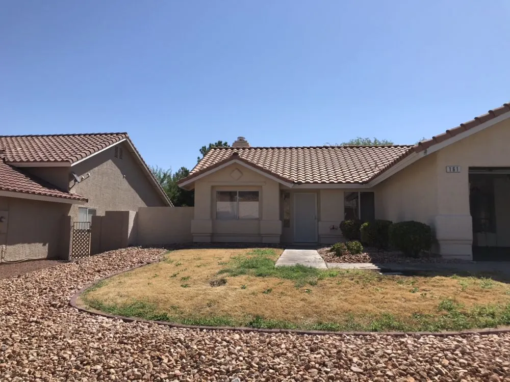 Reliable yard cleanup service in Henderson, NV - Inspirada Landscaping