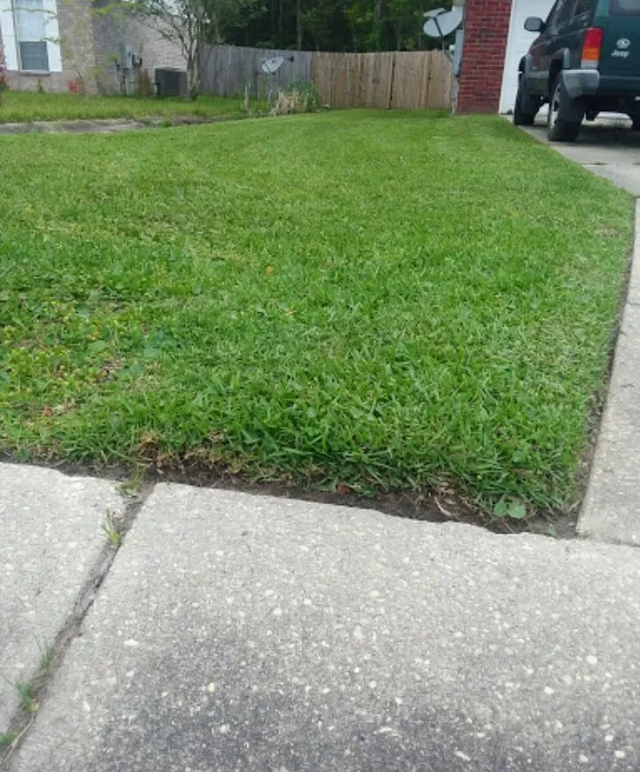 Custom yard maintenance for residential properties across Cantonment, FL - Inspirational Lawn Care