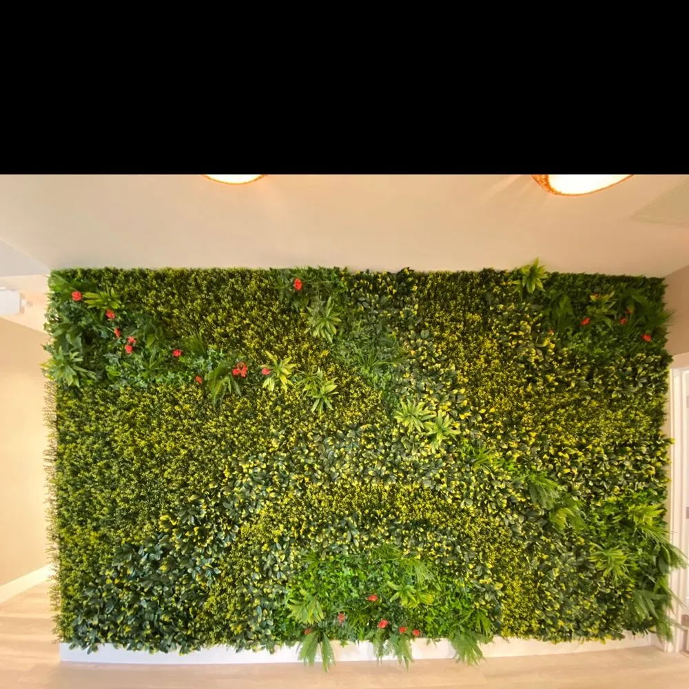 Top-rated lawn mowing service for homes in Davie, FL by Instagreen