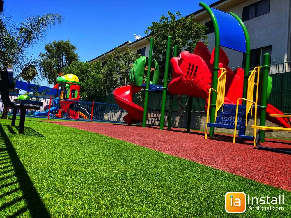 Trusted yard cleanup service for beautiful yards across Woodland Hills, CA - Install Artificial Grass