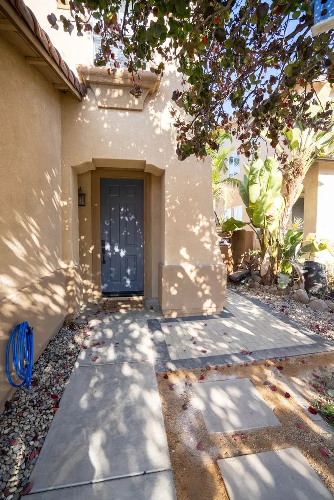 Trusted landscaping services for year-round maintenance in Encinitas, CA by Install It Direct