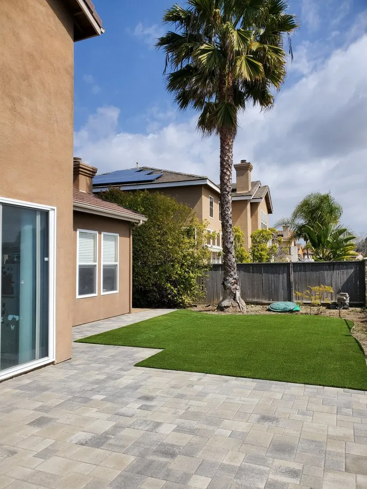 Professional garden landscaping in Encinitas, CA by Install It Direct