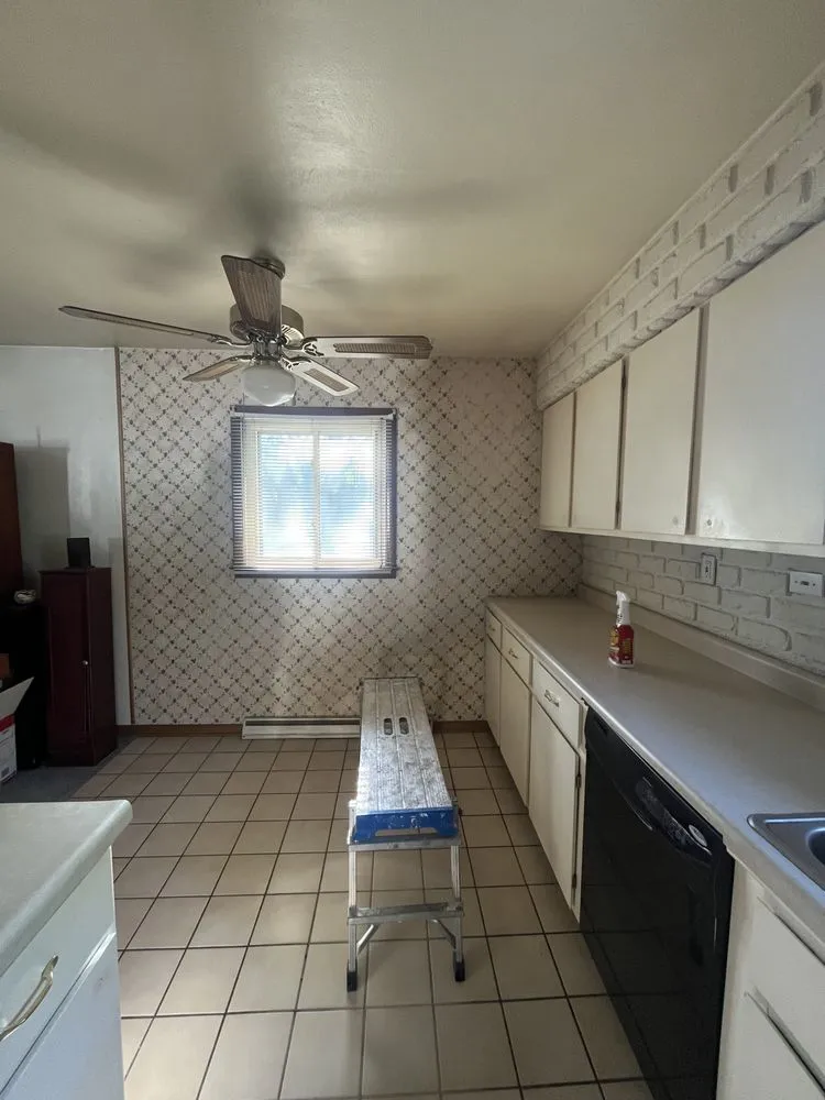 Affordable lawn mowing service in Rockford, IL by Installation World