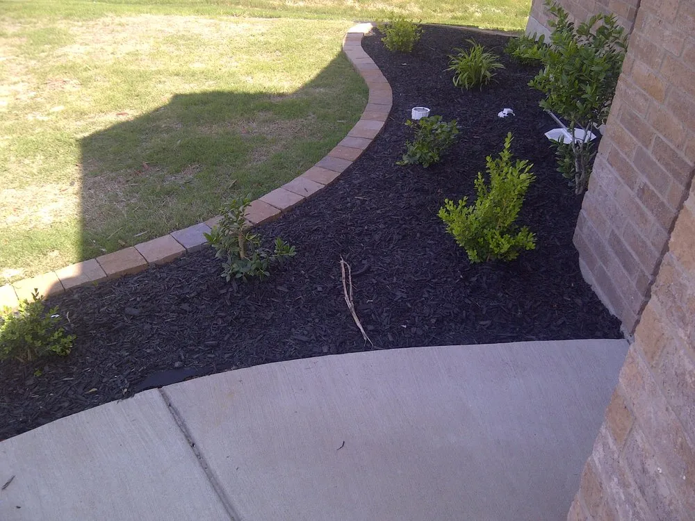 Trusted garden landscaping in Crowley, TX - Integra lawns