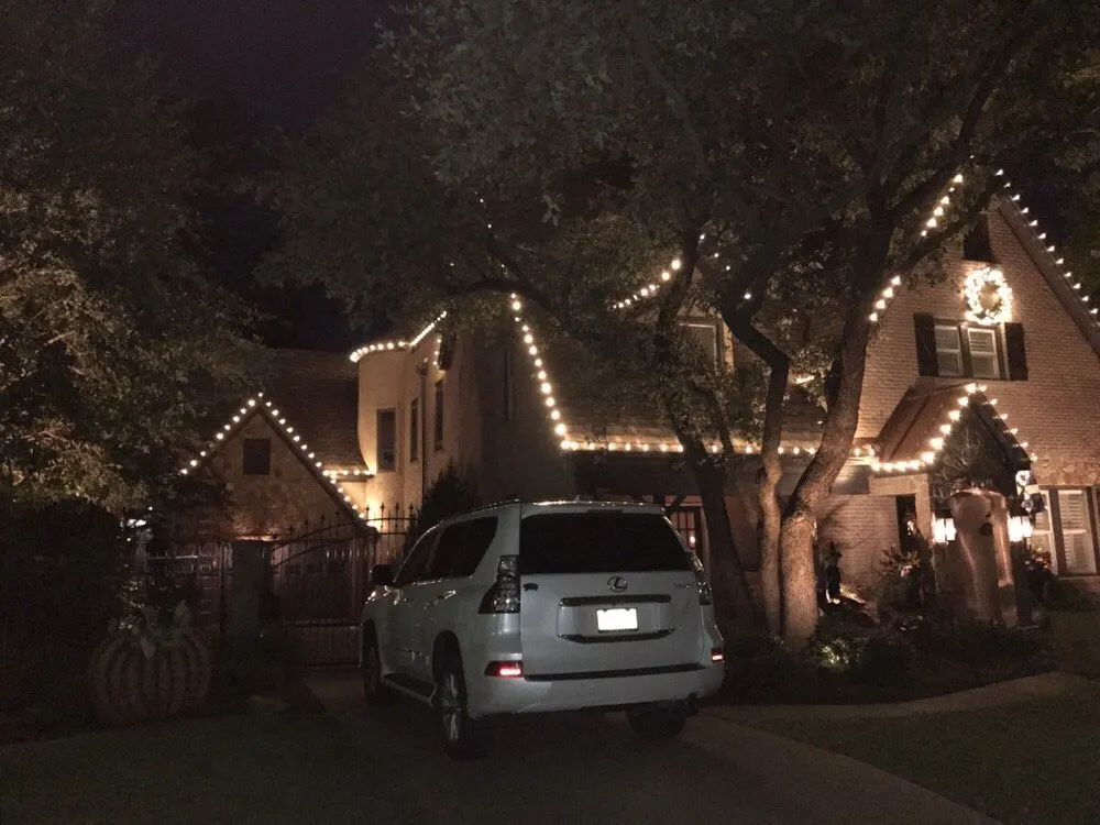 Professional lawn care service in Fort Worth, TX by Integra Lawns