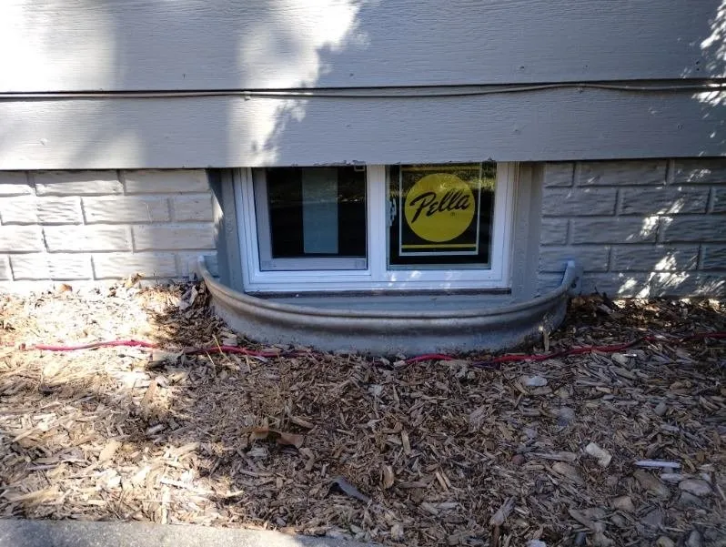 Trusted lawn care service experts serving Des Moines, IA - Integrated Fencing