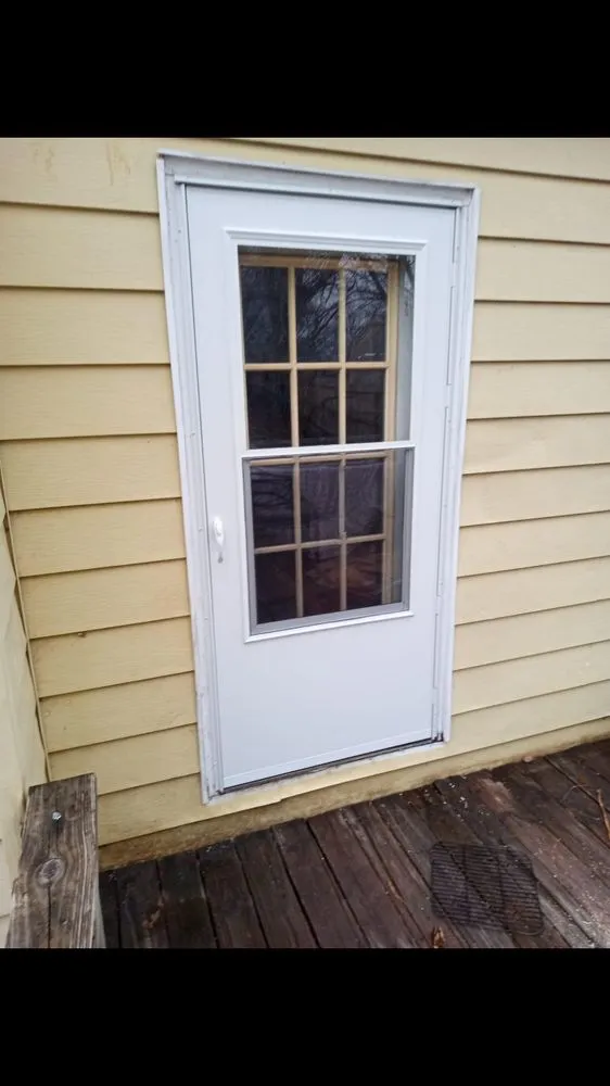 Affordable lawn mowing service in Des Moines, IA by Integrated Fencing