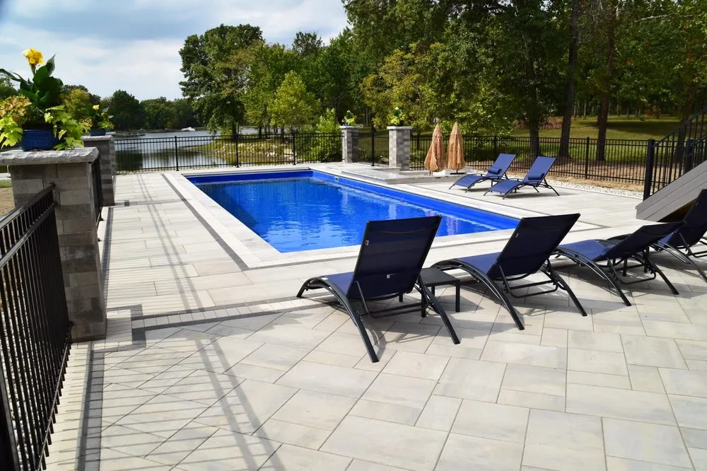 Top-rated yard cleanup service for beautiful yards across Grandview, MO - Integrity Hardscapes