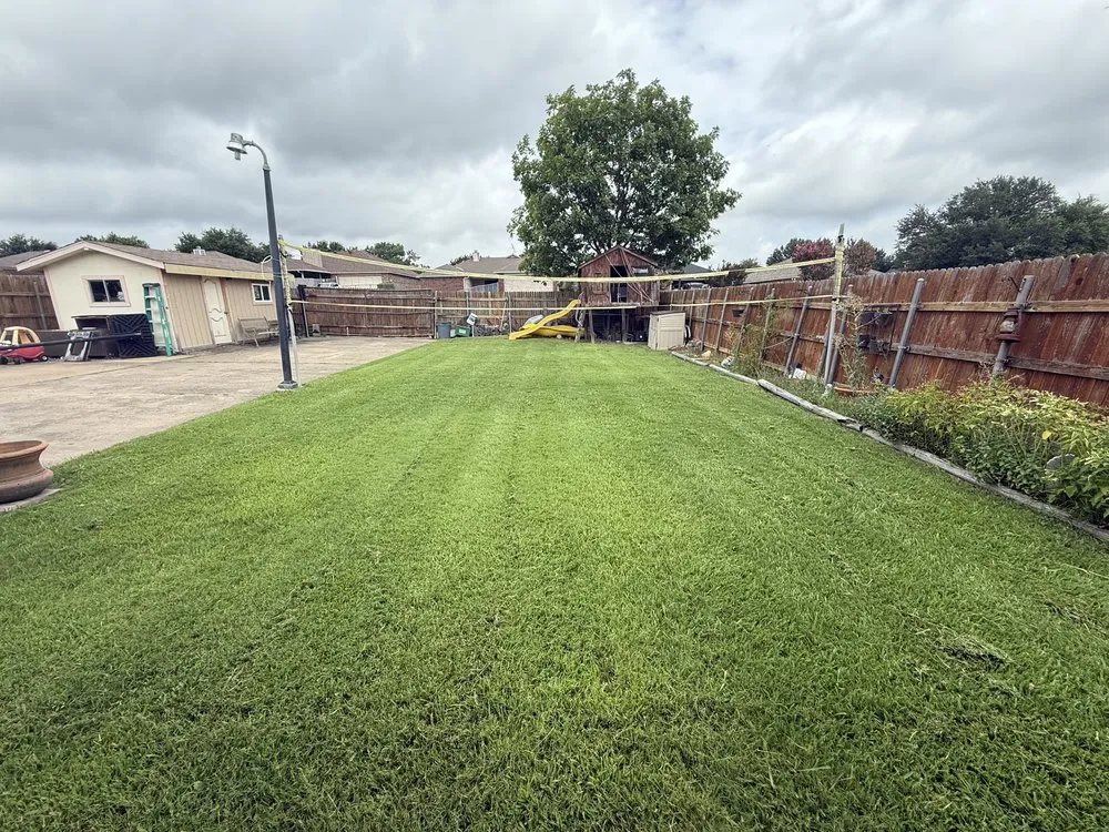 Reliable yard maintenance with custom design across Dallas, TX - Integrity Home Landscaping