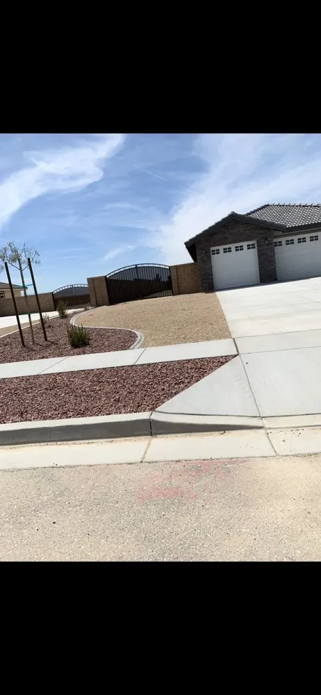 Affordable lawn mowing service in Apple Valley, CA - Integrity landscape & design