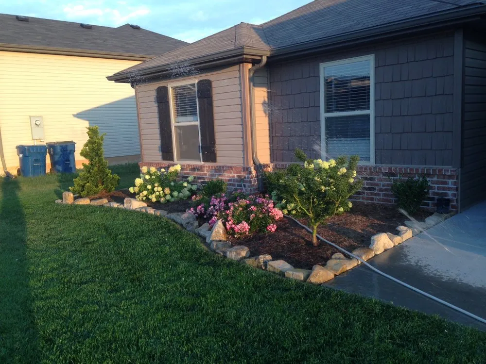 Local outdoor landscaping in Ozark, MO by Integrity Landscapes