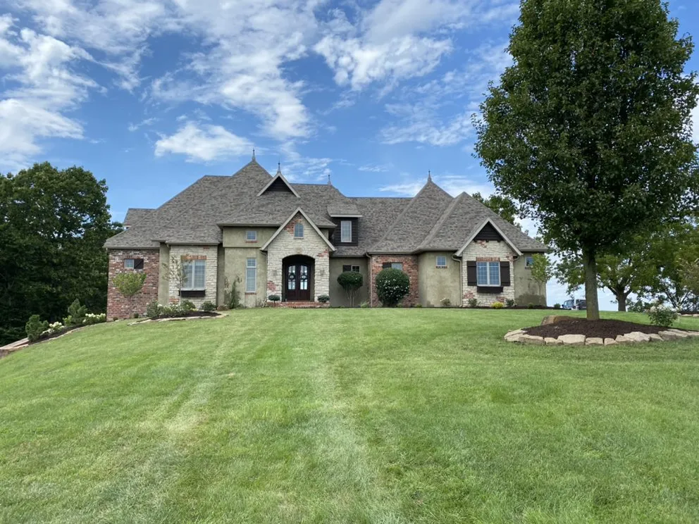 Local lawn mowing service in Ozark, MO by Integrity Landscapes