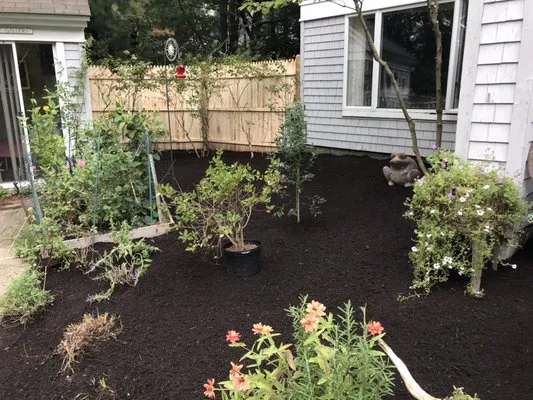 Integrity Landscaping Logo