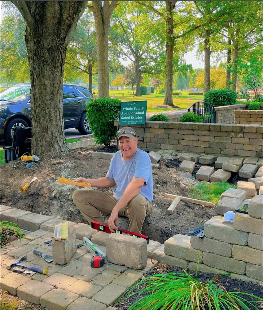 Professional garden landscaping in Reynoldsburg, OH - Integrity Lawn & Home