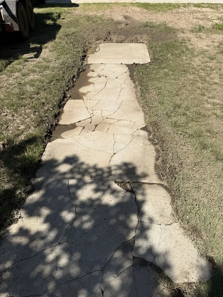 Affordable lawn care service for residential properties in Conway, AR by Integrity Lawn & Landscaping