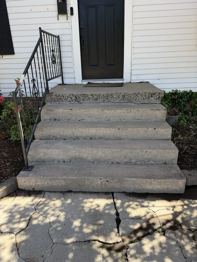 Trusted yard cleanup service experts serving Conway, AR - Integrity Lawn & Landscaping