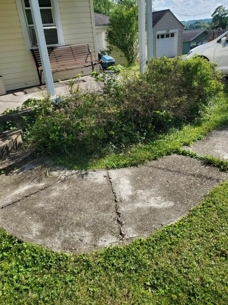 Affordable landscaping services with custom design across Zanesville, OH - Integrity Lawns