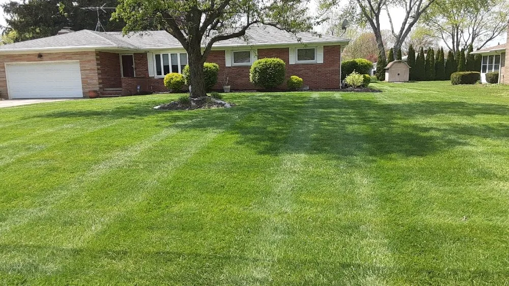 Reliable yard maintenance for beautiful yards in BRECKSVILLE, OH by Integrity Mowing SVS