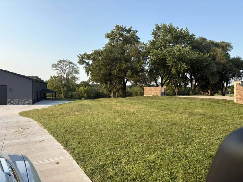 Professional landscape design experts serving Tonganoxie, KS - Integrity Outdoor Services