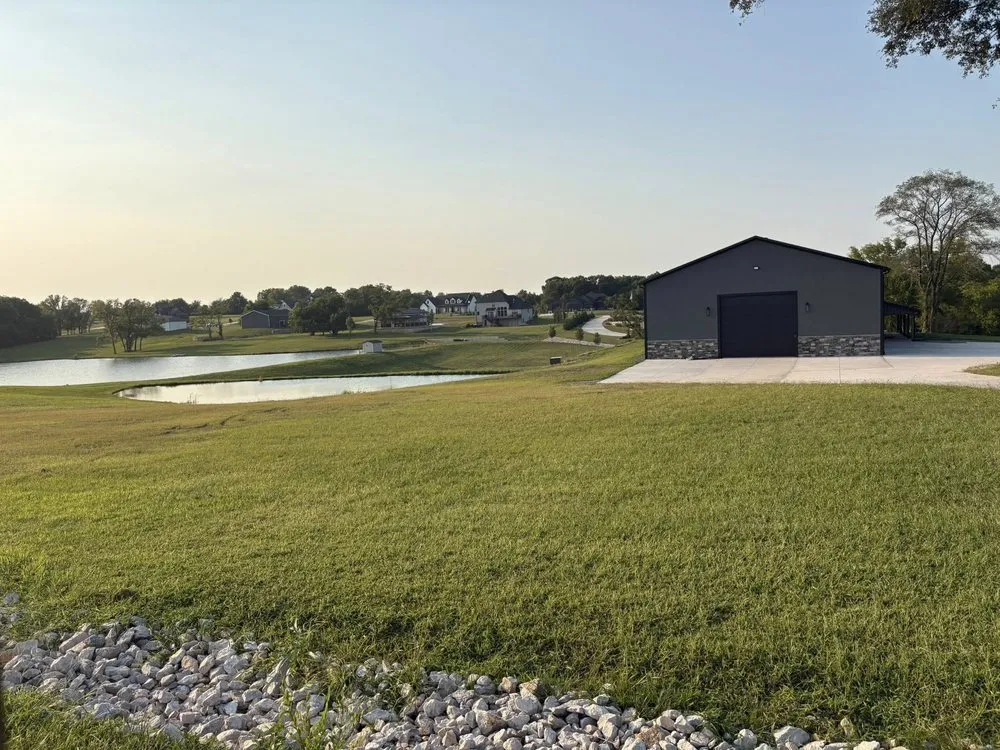 Custom yard maintenance experts serving Tonganoxie, KS - Integrity Outdoor Services