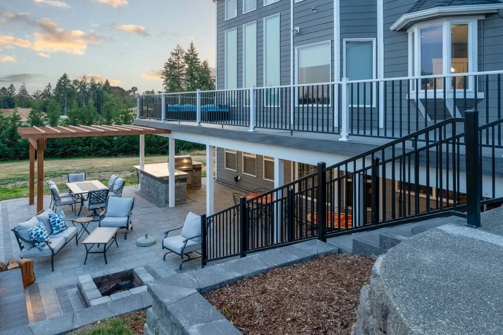 Custom lawn care service experts serving Auburn, WA - Integrity Outdoors