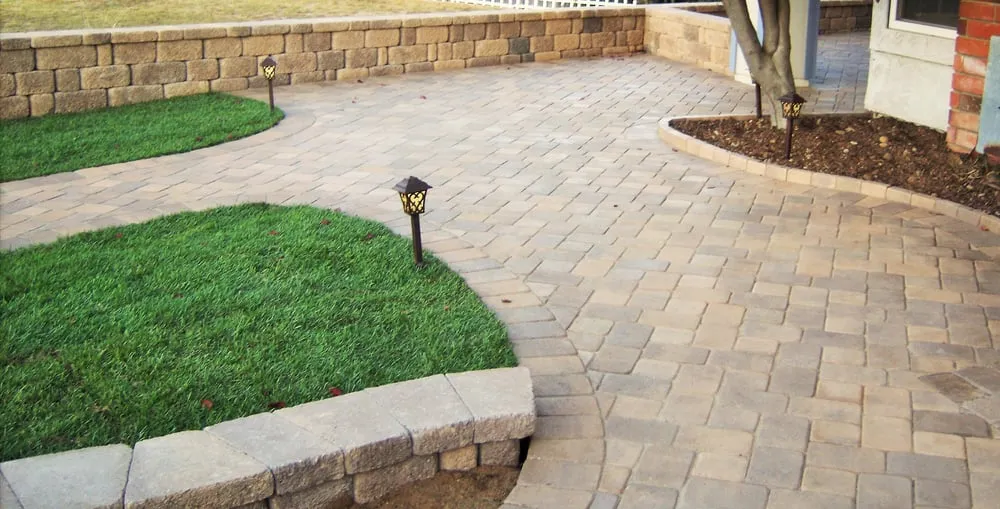 Custom lawn care service with custom design in Vista, CA by Integrity Pavers and Turf