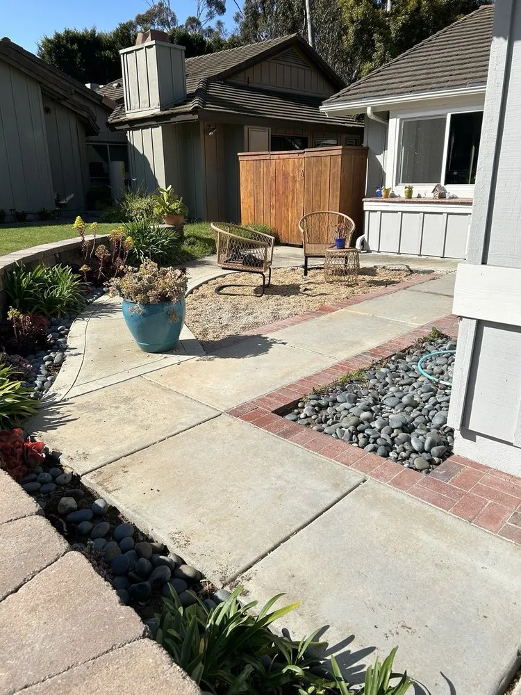 Top-rated yard maintenance experts serving Vista, CA - Integrity Pavers and Turf