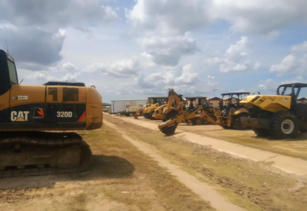 Affordable yard maintenance in Willis, TX - Integrity Professional Services