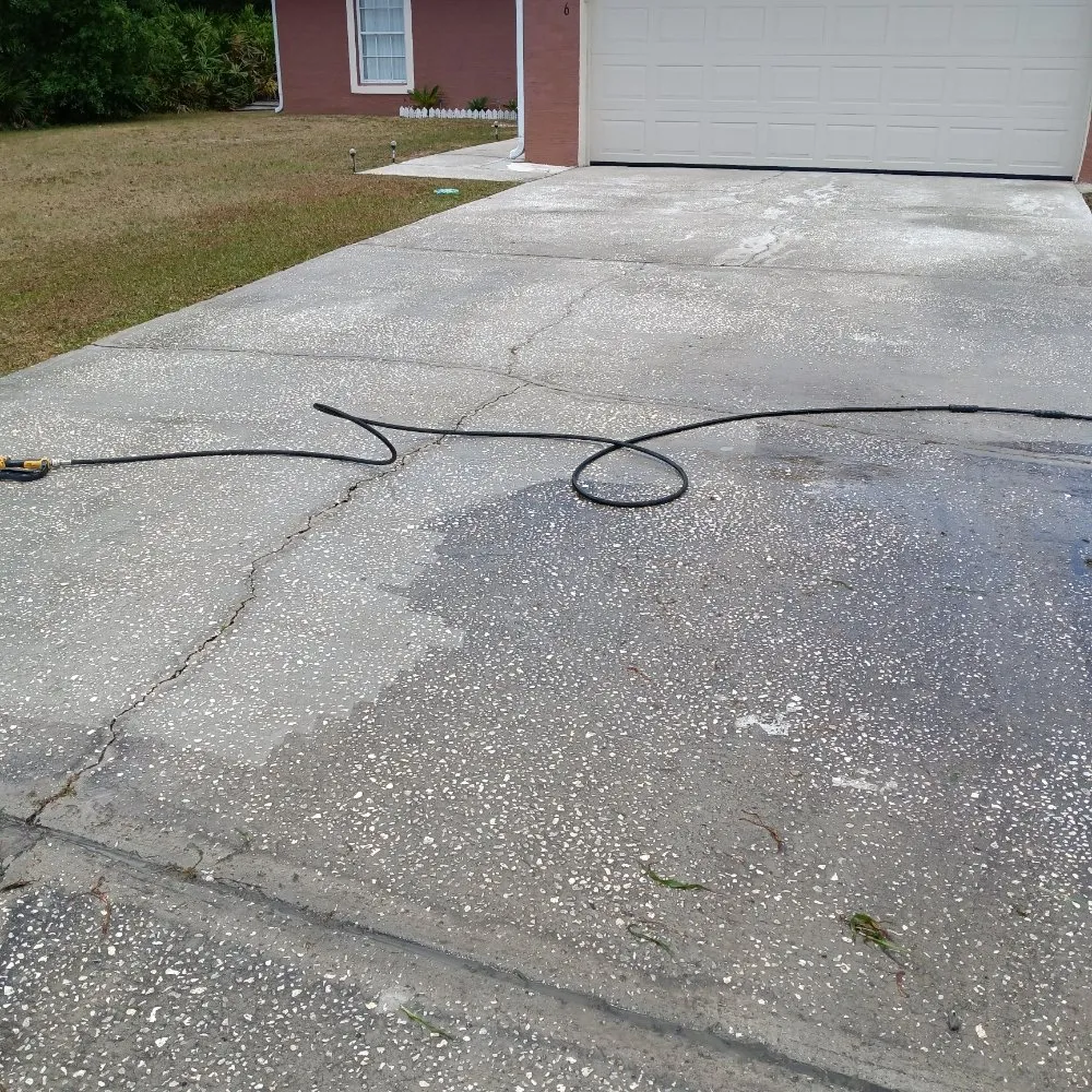 Trusted lawn mowing service for year-round maintenance in Kissimmee, FL by intel Mowing