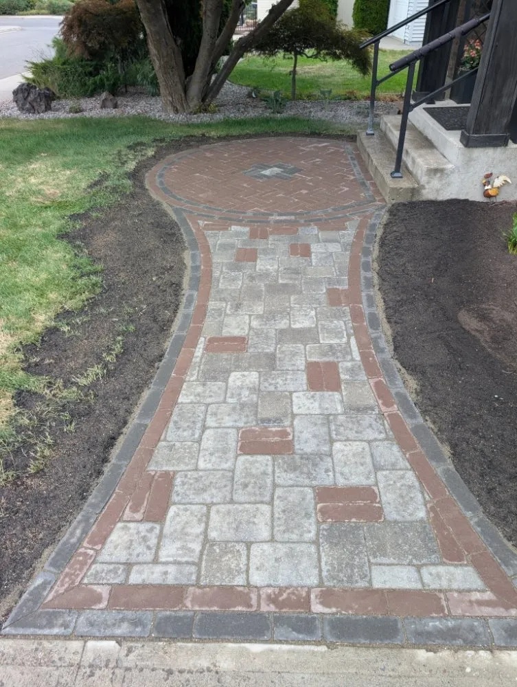 Custom garden landscaping for beautiful yards in Spokane, WA by Interlock Hardscape