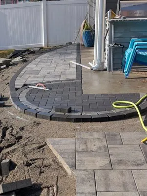 Interlock Hardscape Logo