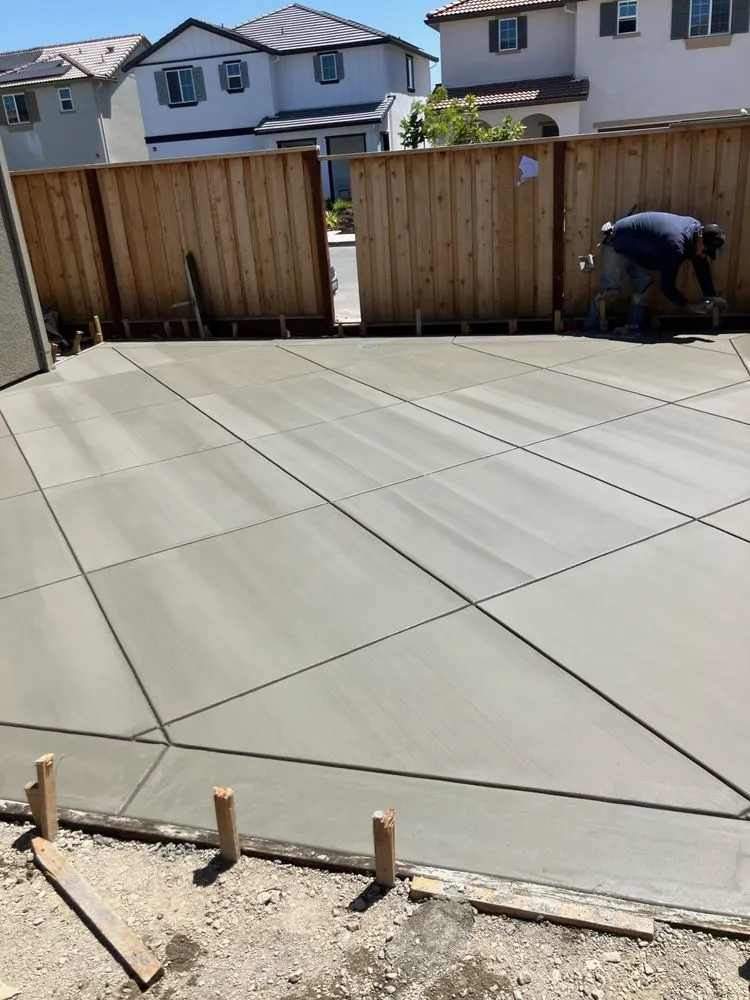 Expert residential landscaping for beautiful yards across Santa Clara, CA - IntoTurf