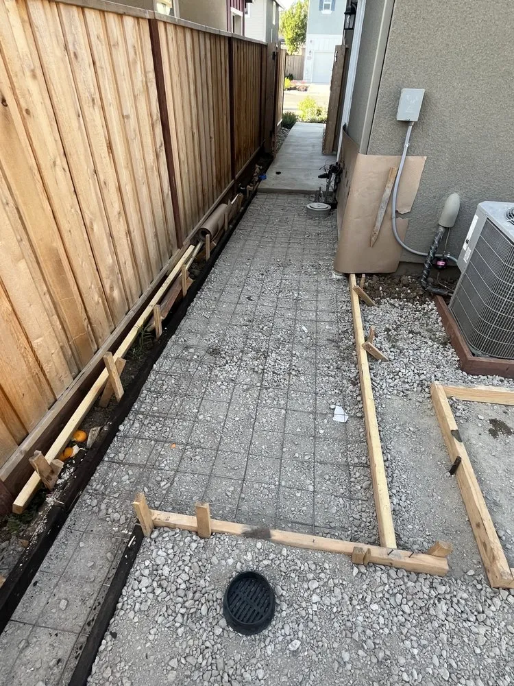 Expert lawn mowing service near you across Santa Clara, CA - IntoTurf