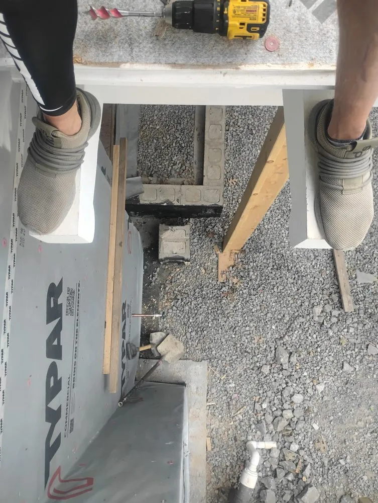 Professional yard cleanup service in Nashville, TN by Intricate Services