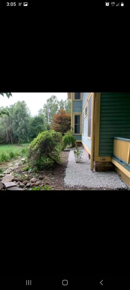 Trusted outdoor landscaping experts serving Des Moines, IA - Intrigued Solutions