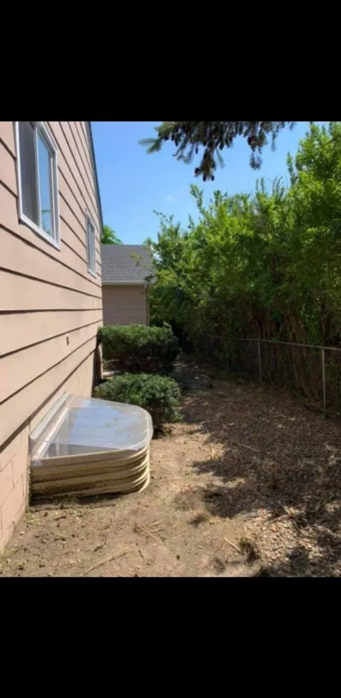 Top-rated lawn mowing service experts serving Des Moines, IA - Intrigued Solutions