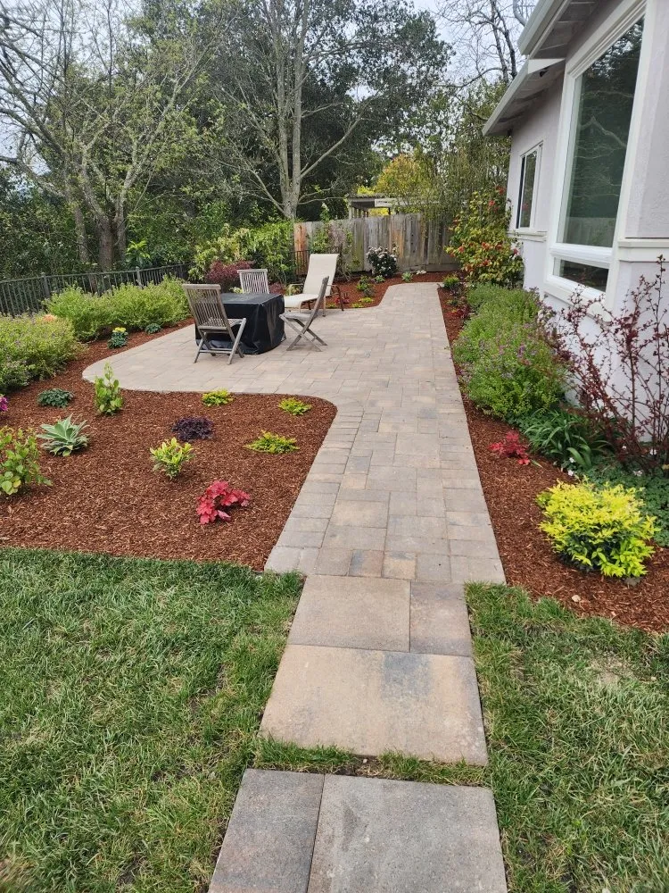 Local lawn care service for residential properties in Oakland, CA by Intuitive Landscape & Construction