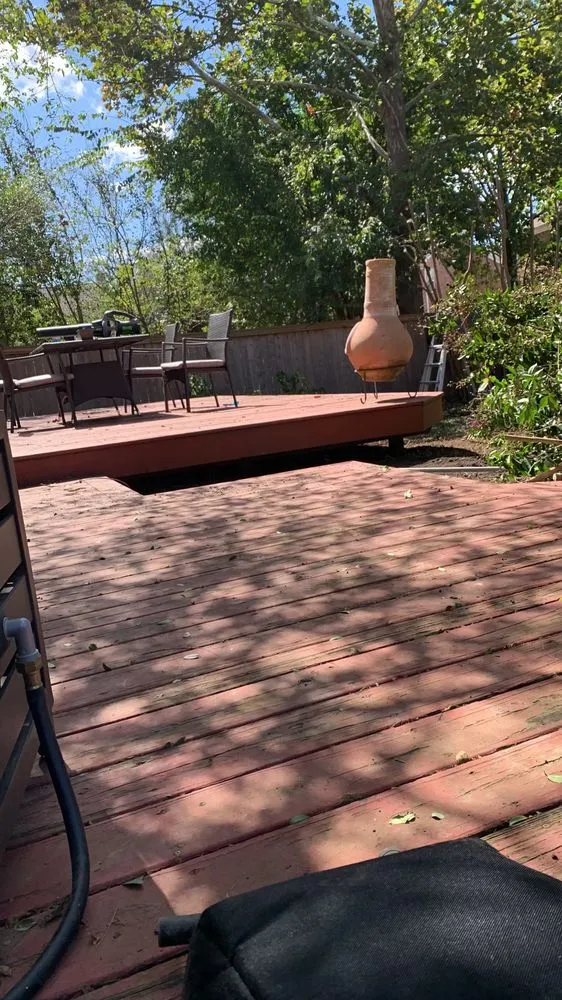 Professional lawn care service for beautiful yards in Franklin, TN by IO safe cleaning